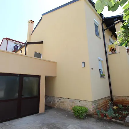 Apartment Rokov *