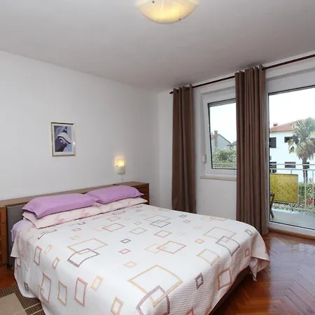 Rokov Apartment *