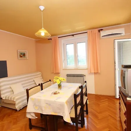 Apartment Rokov *