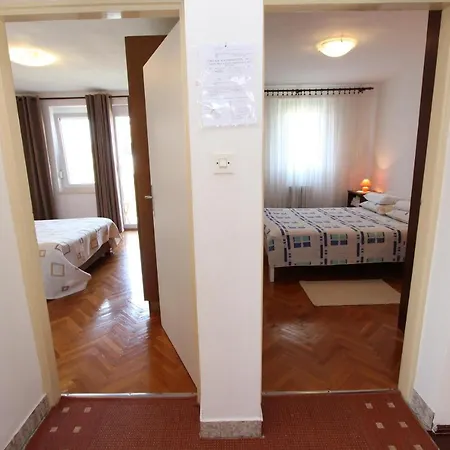 Apartment Rokov *
