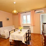 Rokov Apartment *
